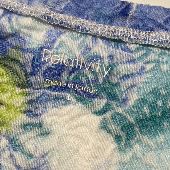 Relativity Womens SHEER Floral Print Sht Sl. Top sz L NWOT - Picture 3 of 4